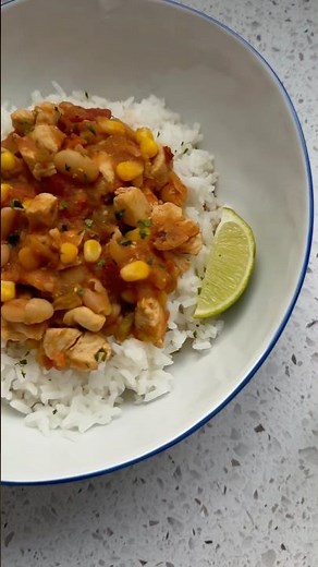 High Protein White Bean Chicken Chili