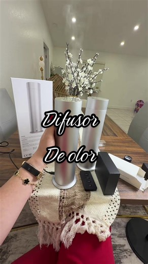 🏨 Tu casa oliendo como hotel de lujo El Scentiment Tall Air Diffuser 2 utiliza tecnología de difusión en frío para perfumar grandes espacios sin agua ni calor. #HomeFragrance #LuxuryHome #HotelVibes #HomeAesthetic#tiktokshopcreatorpicks