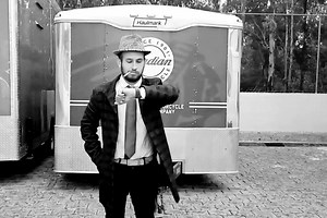 Yo saliendo de la función de Oppenheimer y entrando a la de Barbie | El blog de Andy