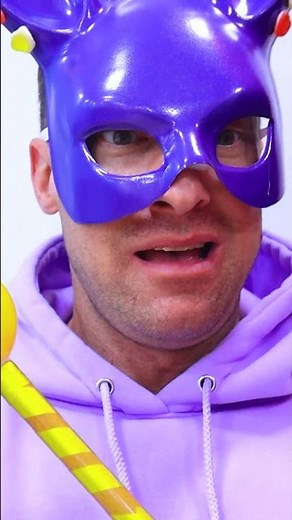 Gummy Earing & Chocolate Candy Hat #shorts