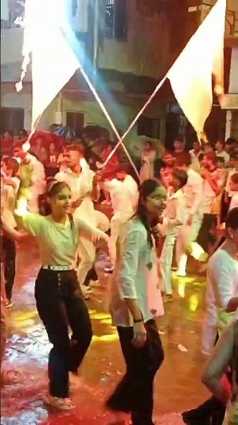 Ganesh# Bhagwan ke # Jay Ho please #subscribe hamare #Gujarat hamare Ganesh Bhagwan # ki Murti