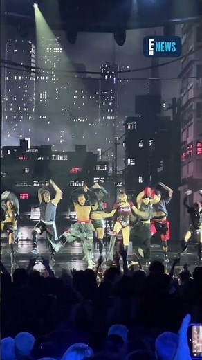 If you know it, then you know, LISA slayed her #VMAs performance.