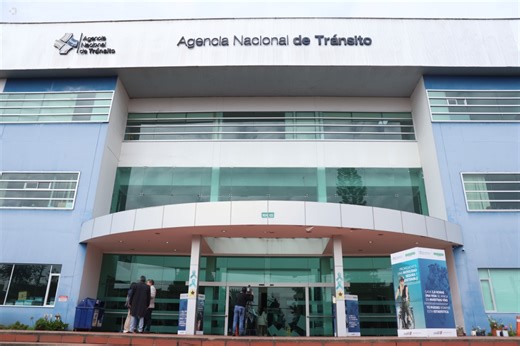 La ANT reactivará en Ecuador estos servicios desde el 9 de marzo, ¿qué ocurre con licencias y matriculas?