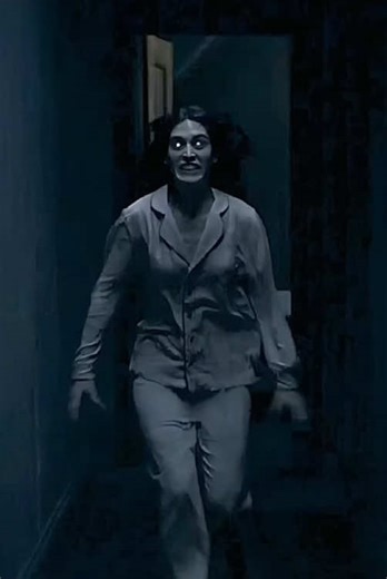 Zero respect for the clock! 💥 Max and Charles throwing heat to find the finish before the bell. Cinematic. 👇#UFC326 #ufc #usa #Oscars #OscarsPostContes