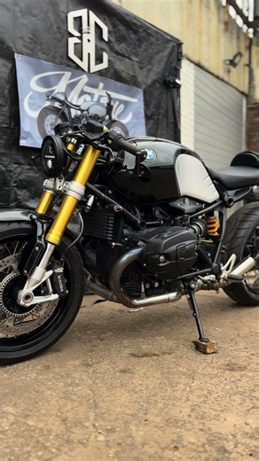 BMW R nine T cafe racer by ‪@bhcmotorcycles‬ #bmwr9t #bmwcaferacer