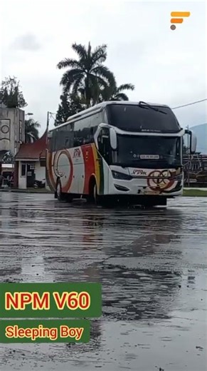 Bus NPM V60 "Sleeping Boy" ke Rantau Masuk Terminal Bareh Solok