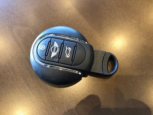 【ミニクーパー】リモコンキー電池交換方法 | MINI GARAGE PARADOX