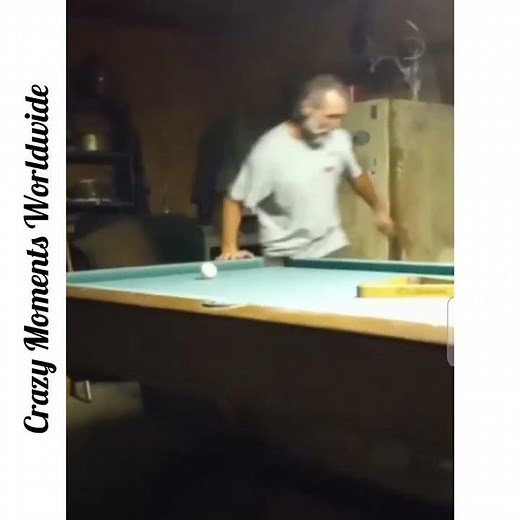 Crazy moments man gets bitten by a possum!