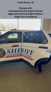 Detectives with the Ascension Parish Sheriff’s Office have arrested Colby Breaux, 19, in connection with a shooting that left two people injured at Pelican Pub on Hwy 44 in Gonzales. He is charged with attempted second-degree murder, aggravated second-degree battery, and illegal use of weapons. Additional charges may be added. On Saturday, November 15, at approximately 1:15 a.m., deputies responded to reports of a shooting outside Pelican Pub. Upon arrival, deputies located a victim with multipl