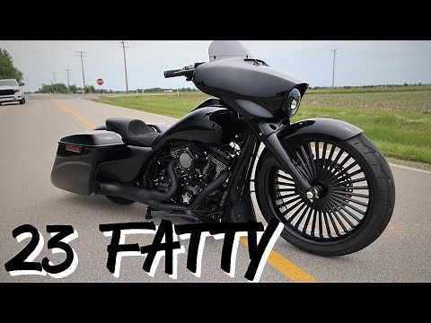 23” Harley Street Glide Fat Tire Custom Bagger