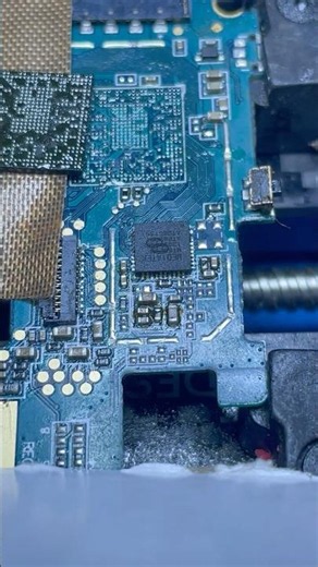 CPU Chip Removal Process | Mobile Repairing | PCB Rework Tutorial #smartphone #repair