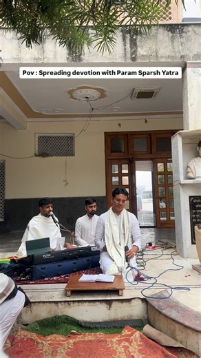 Kirtan Hemendra Kothari on Instagram: "Spreading devotion with Param Sparsh Yatra - 119+1 Kalyanak Bhumi Yatra 💗🎵# @param_sparsh_yatra . . . @jain_aniketh 📸 #jainism #palitana #aadinath #prayagraj ayodhya"