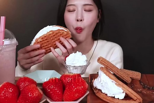 ASMR | Boki yummy food asmr mukbang #boki #boki #eatbokifoods #fyp #fypage #eating #mukbang #eating #eating #mukbang #mukbang #koreafood #koreafood #eatwithboki #trend #withboki #asmr #foryoupage #yummy #food