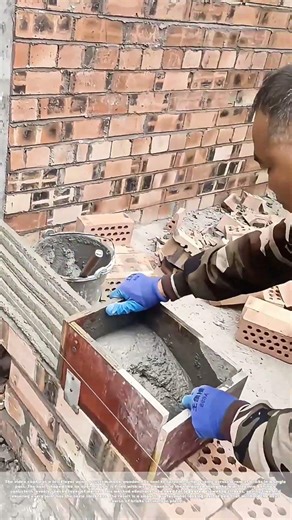 Troweling With a Twist: How a Simple Wooden Box Speeds Up Mortar Work