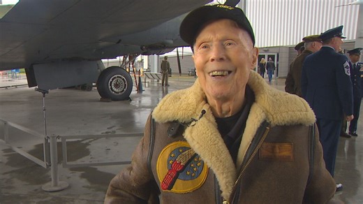 WWII pilot celebrates 100th birthday at Seattle's Museum of Flight