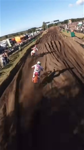 This motocross race was WILD! Lead changes every lap, riders pushing to the absolute limit. Talk about intense competition. Check out who took the win! #Motocross #MXRacing #Motorsport #Offroad #DirtBike | Motocross Qc