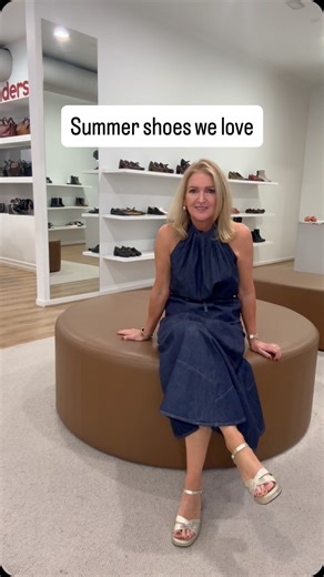 Courtney Blood - Award Winning Personal Stylist | The right shoes can transform your outfit and how you feel. No suffering for style here! Mum and I are obsessed with Wonders shoes from... | Instagram