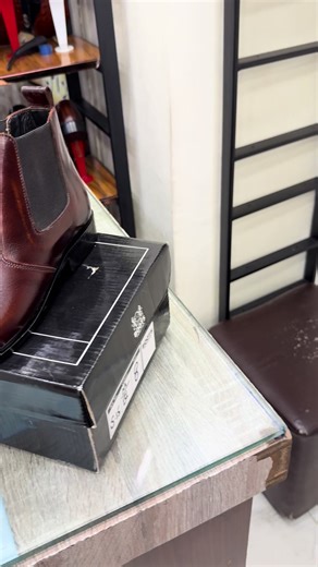 Premium All-Leather J Boots for Comfort and Style