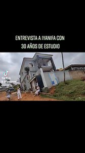 12K views · 423 reactions | #Iyanifa con 30 años de estudio de #ifa sacerdotisa de #Orunmila al interior de su #templo se veneran diferentes #Orisa como #Oshun #Shango #Ogun y otras divinidades #Yoruba | La Casa Yoruba | Facebook