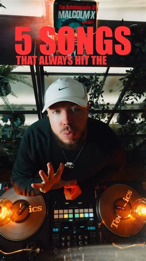 MISTAH CEE on Instagram: "Even though these songs came out before I was born they still go hard asf.. Just over a year ago I uploaded an entire hour long playlist to YouTube titled “I Love You | Rhythm & Soul pt.1”. It’s now clocked over 6 million views. From this I’ve been spotted at places in L.A, South East Asia and all over Australia with people approaching me saying “hey I love that playlist you made on YouTube, the soulful one”.. it still blows my mind how big of a reach the internet has. 