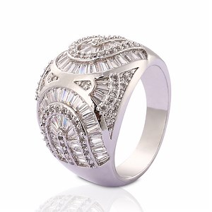 [Hot Item] Fashion Women Rhodium Plated Stainless Steel Silver Engagement Finger Wedding Rings Fashion Jewelry Design