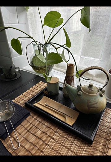 sorry i missed monday matcha 😔 but we’re here! sooo who wants a new part of REAR VIEW leaked in the mean time? also ily guys & i promise all this new music im working on will be worth the wait :) #matcha #icedmatchalatte #fyp