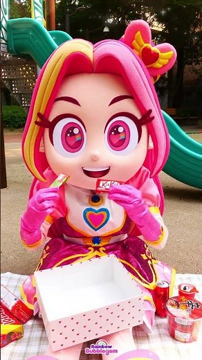 🧺 빨간색 간식과 보라색 간식을 챙겨온 레드와 ❤️ 퍼플의 #picnic 💜