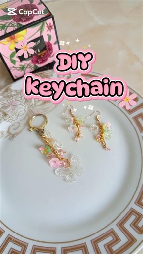 ✨ DIY Beaded Keychain | Handmade Accessory #diykeychain #jewelry #charmaccessories #handmade