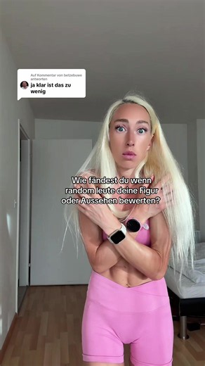 Antwort auf @betzebuwe wie fändest du es wenn wir alle in den Kommntaren dein Aussehen kommentieren & bewerten?? 😩 #bodyshaming #sixpackabs #abs #shredded #lean