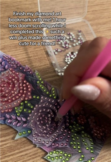 Completed my first diamond art bookmark and it was such a fun, relaxing and quick hobby that left me with a sense of accomplishment. Can’t wait to give them to my book loving friend too. #diamondart #newhobby #findingmyjoy