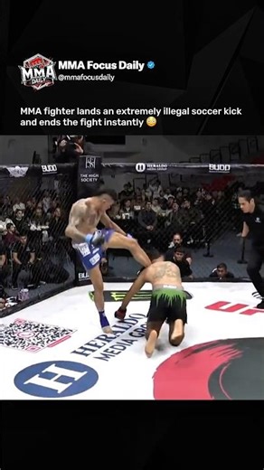 MMA fighter throws a full soccer kick in the middle of the fight… absolutely insane 😳⚽