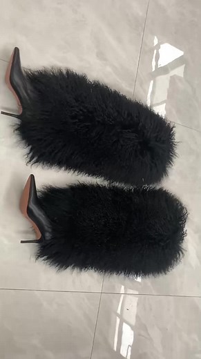 Fashionable High Heels Boots with Real Mongolian Sheep Fur for Winter Outfits