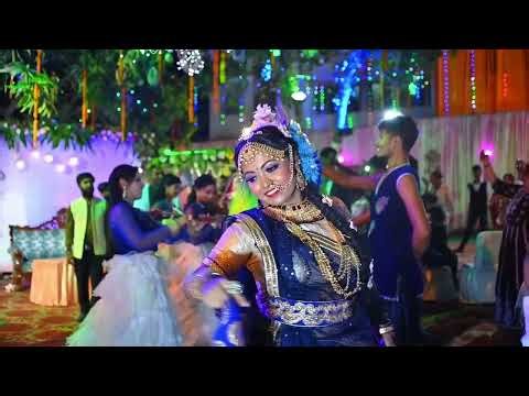 Epic Dulhan Entry Dance: Riti Rivaj Wedding