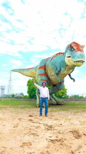 Dinosaurs freed from its cage in Jurassic World #dinosaur #dinosaurs #jurassicworld