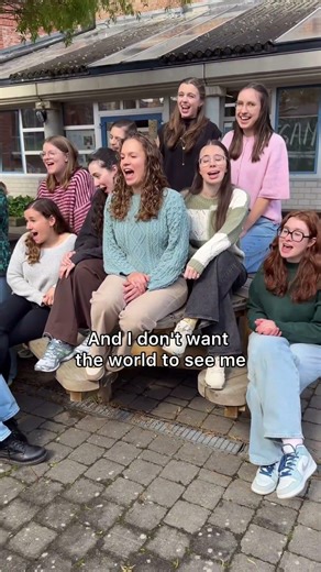 IRIS - ‪@googoodolls‬ - Maybe the most iconic 90s song… and we had to try it