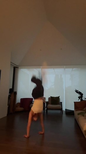 Freefall Dance Moves for Beginners