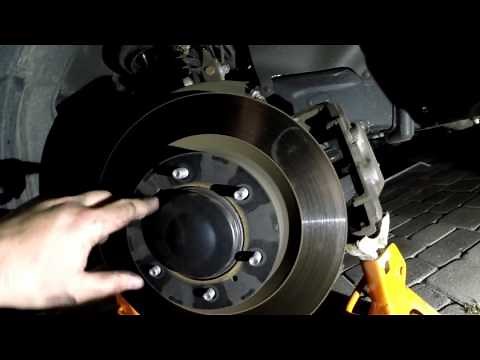 Toyota 4Runner 2010 2011 2012 2013 2014 2015 2016 2017 2018 5th Gen Install Front Brake Pads Rotors