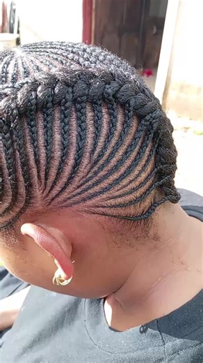 Freehand Hair Techniques for Creative Styles
