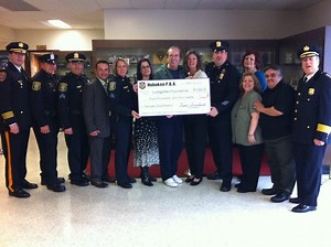 Danny Aiello Presents Check to Charity in Memory of his Son