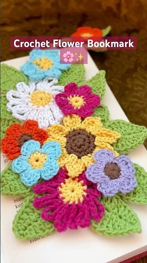 Just crocheted this adorable flower bookmark!😍🌸The perfect crocheted gift! 🎁📖 #crochet #giftideas