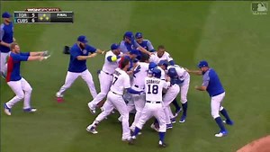 678K views · 2.8K reactions | Cubs win! Cubs SWEEP! Alex Avila delivered a walk-off single in the 10th as the #Cubs battled back to win in extras! | Chicago Cubs | Facebook