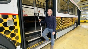 Le vieux bus des Transports urbains de Reims reprend du service