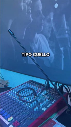 Shure 18" Gooseneck Microphone | Clarity and Range for Conferences