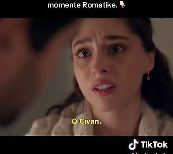 Leyla dhe Cino: Momente Romantike në Serialin Turke