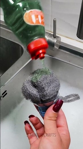 Méthode astucieuse pour faire la vaisselle sans abîmer vos ongles 😍💦