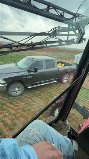 Effective Top Dressing Techniques for Oklahoma Farms