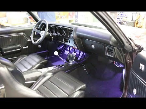Happy Hot Rod Chevelle: Interior Rundown
