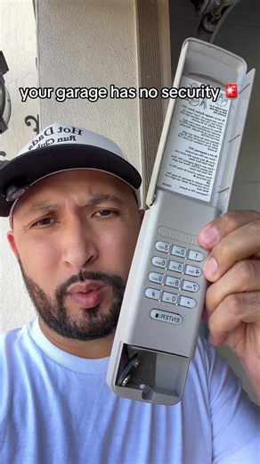 your garage the easiest way to get into your house and you didn’t know it until now 🤯 #garagevideokeypad #garagedoorkeypad #myqgarageopener #TikTokShopFalIDealsForYou #homesecurity @myQ