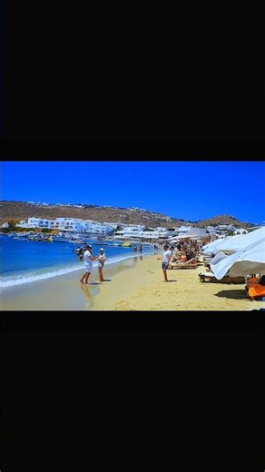 🏖️ Platis Gialos: la playa de Mykonos que parece sacada de un sueño 💙🇬🇷