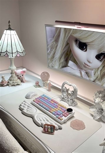 Adorable Meow Pudding Keycaps for Your Desk Setup